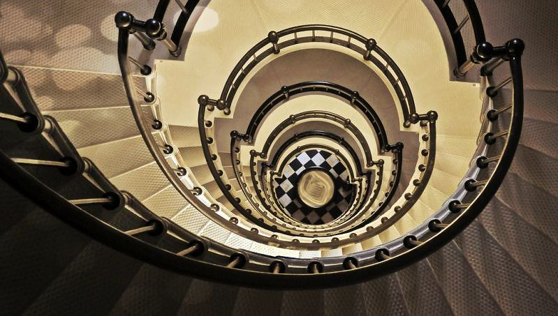 spiral-staircase-from-top-looking-down (1)